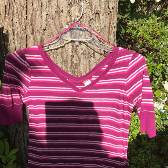 Union Bay Pink Purple White Striped v-Neck & Back Shirt Top 3/4 Sleeves Jrs XL - Picture 3 of 9